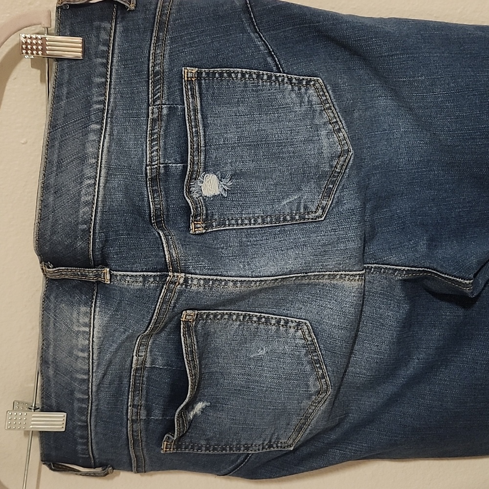 💫Torrid Bombshell Skinny Jeans - Picture 5 of 5
